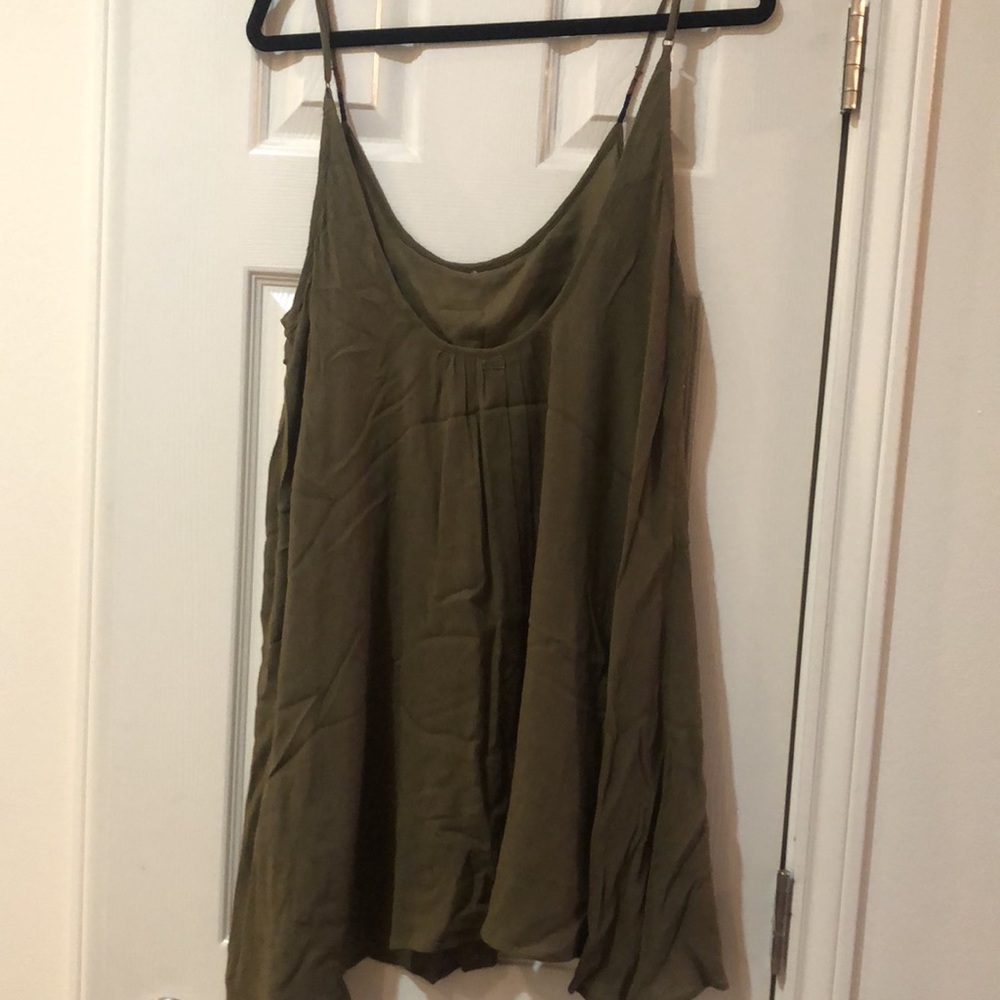 Flowy Roxy Dress - Picture 3 of 5